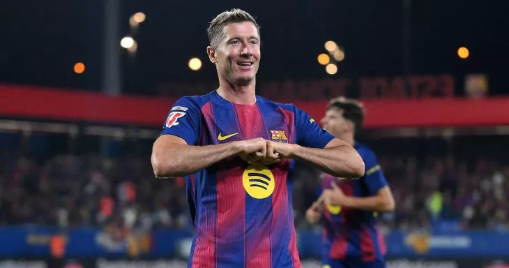 fabricio romano objavil novyj klub roberta levandovski 958be20