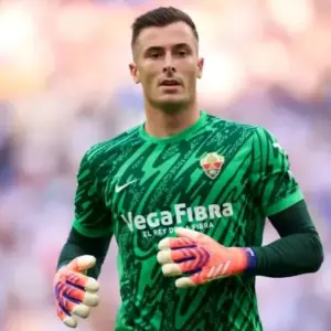 Пенья покидает «Барселону»