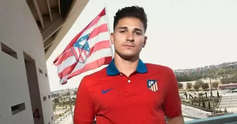 prezident atletiko objavil reshenie po alvaresu na fone interesa barselony 6939584